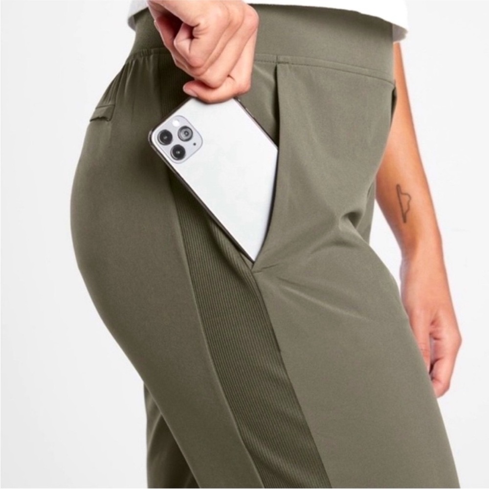 Athleta Brooklyn Mid Rise Ankle Pant Green 10 - Picture 4 of 16